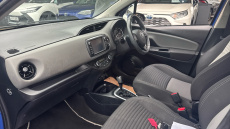 Toyota Yaris 1.5 Hybrid Icon Tech 5dr CVT Hybrid Hatchback